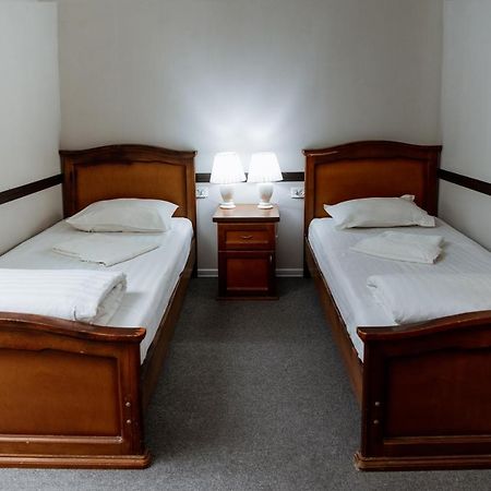 Stella Hotel Ташкент Екстериор снимка