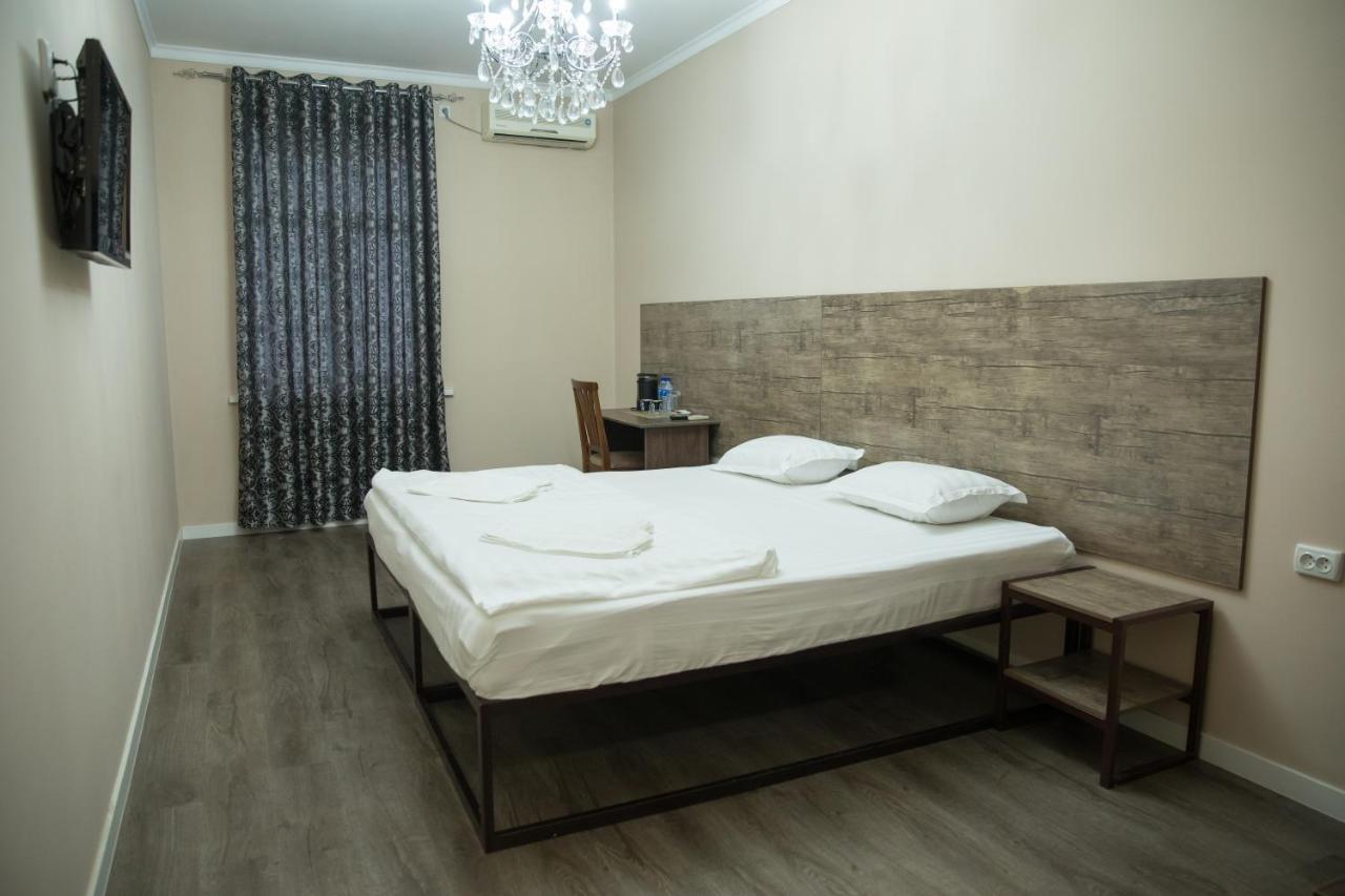 Stella Hotel Ташкент Екстериор снимка