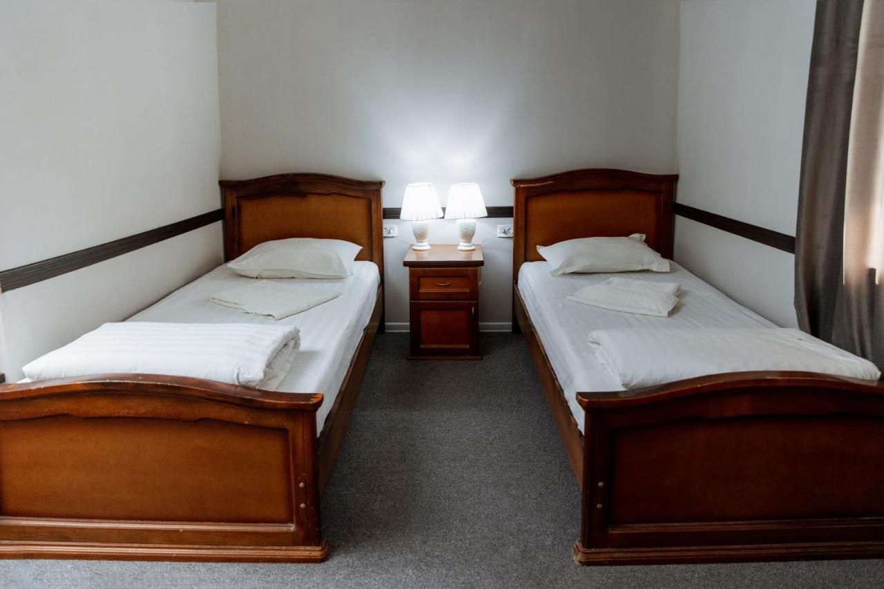 Stella Hotel Ташкент Екстериор снимка